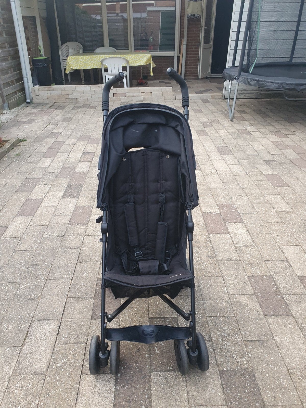babybuggy, Ophalen, Zo goed als nieuw, Koelstra