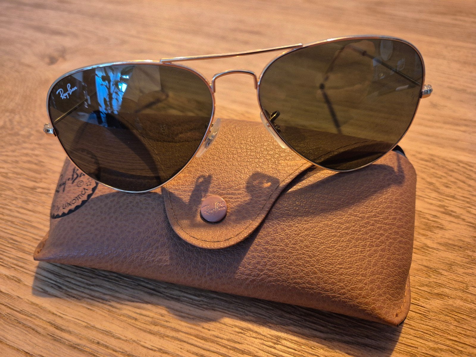 Ray-Ban Aviator Zonnebril met etui, Sieraden, Tassen en Uiterlijk, Gebruikt, Zonnebril, Bruin, Ophalen of Verzenden