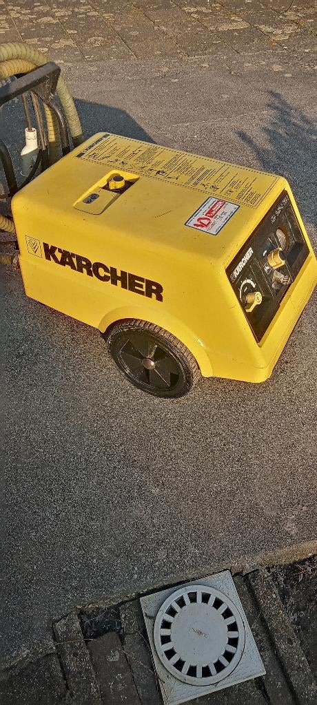KARCHER HOGEDRUKREINIGER, Tuin en Terras, Hogedrukreinigers, Ophalen, Gebruikt, Kärcher, Elektrisch