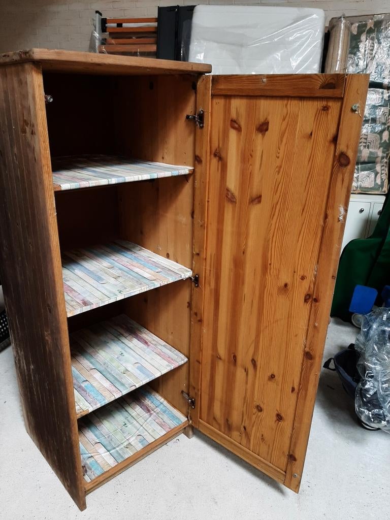 Oude grenen kast met deur en planken - 55x55x150 cm, Ophalen