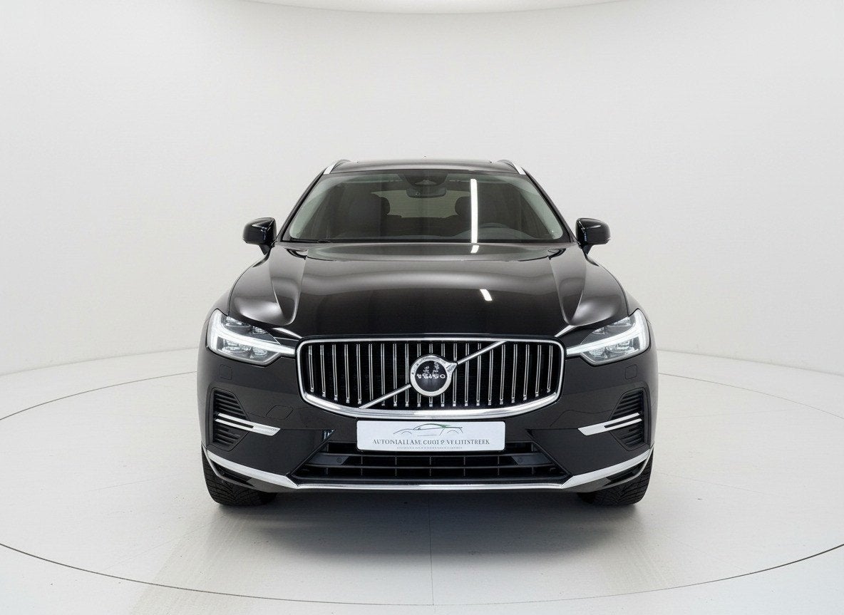 Volvo XC60 2.0 T6 Plug-in hybrid AWD Plus Bright - Panorama, Auto's, Automaat, Gebruikt, Zwart, 4 cilinders