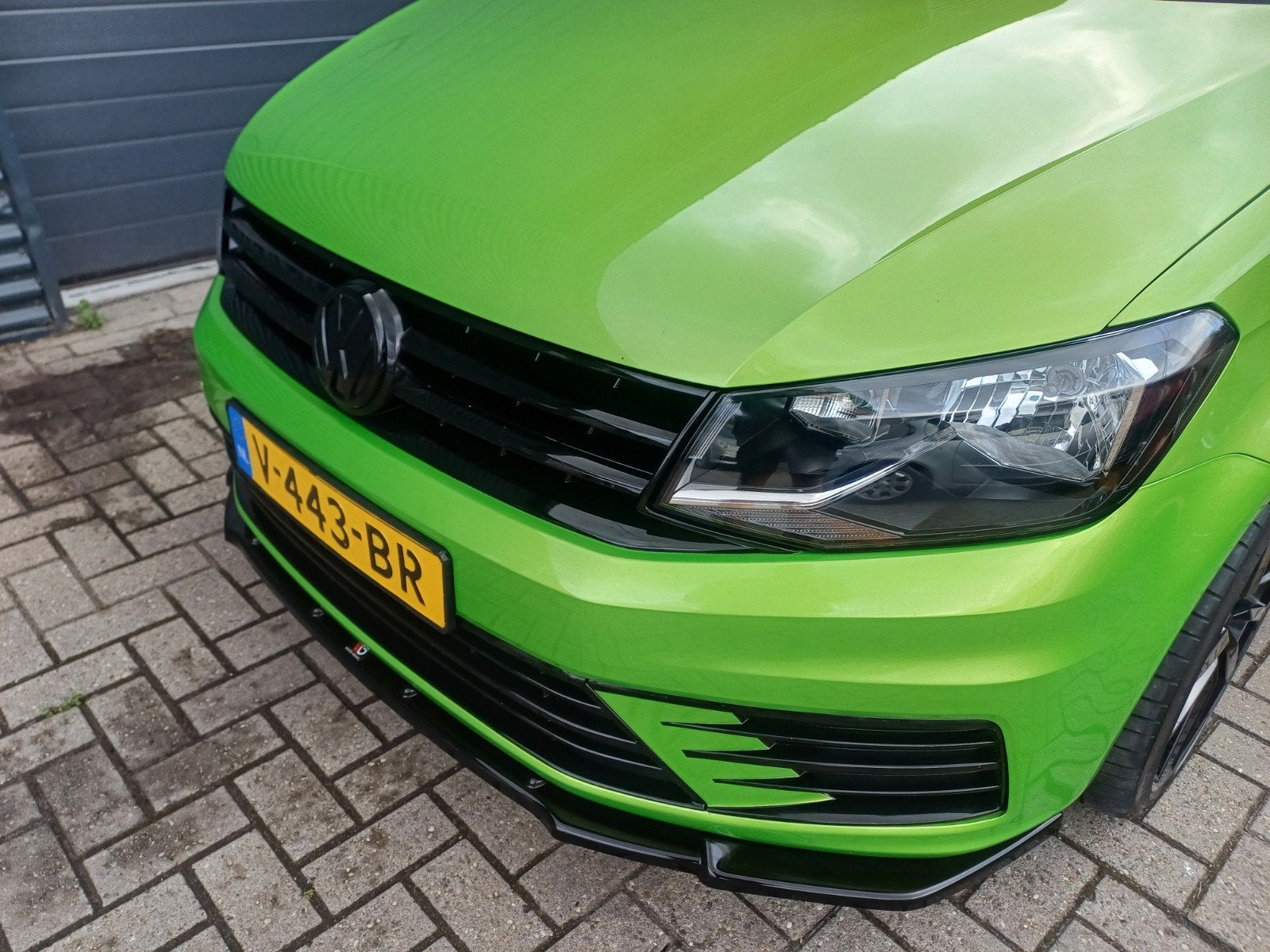 Volkswagen Caddy 2.0 tdi 180 pk, 74 pk, 680 kg, 4 cilinders, Volkswagen