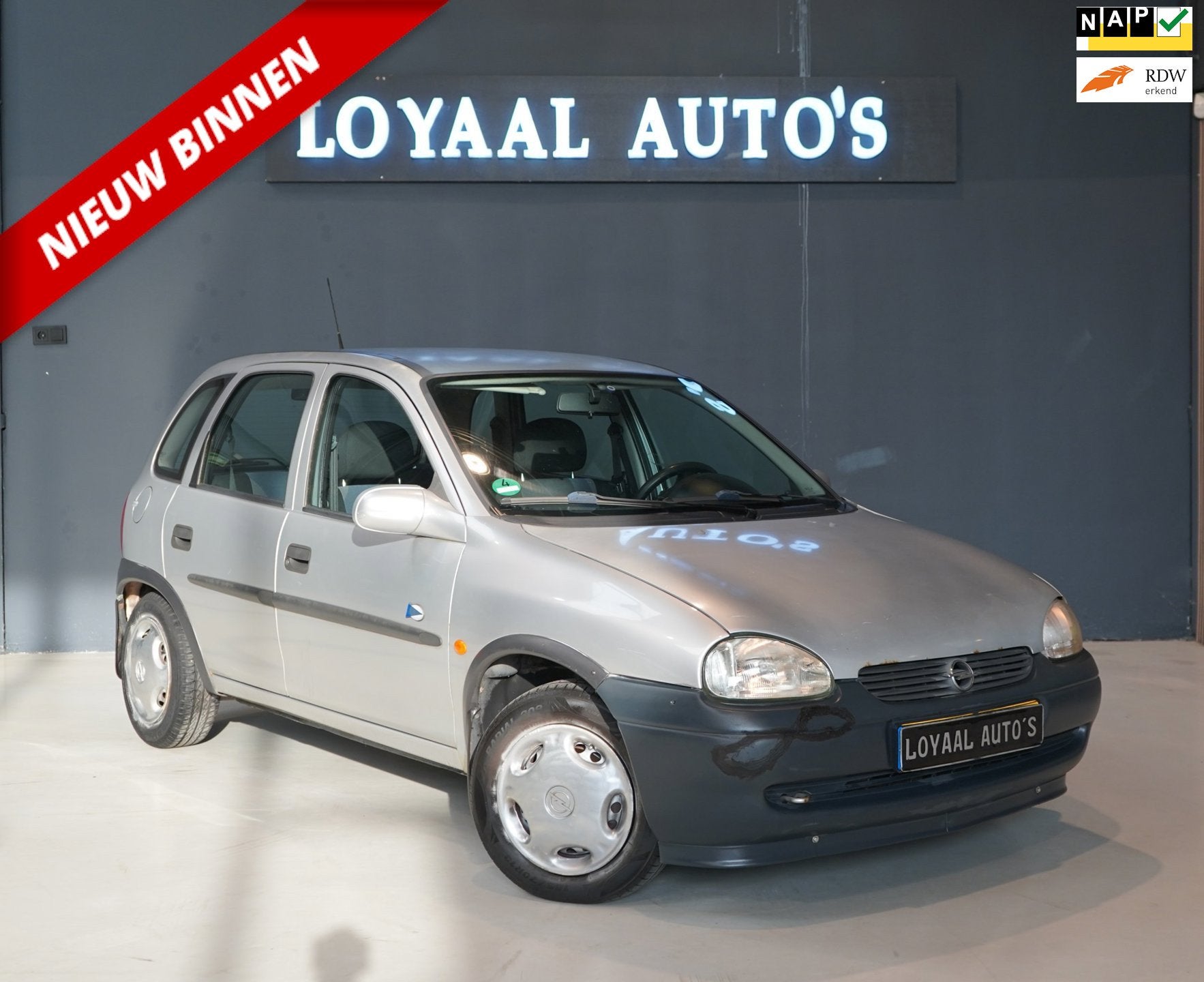 Opel Corsa 1.2i-16V Strada | AUT | TREKHAAK | AIRCO | NAP, Gebruikt, 31 €/maand, Origineel Nederlands, Bedrijf