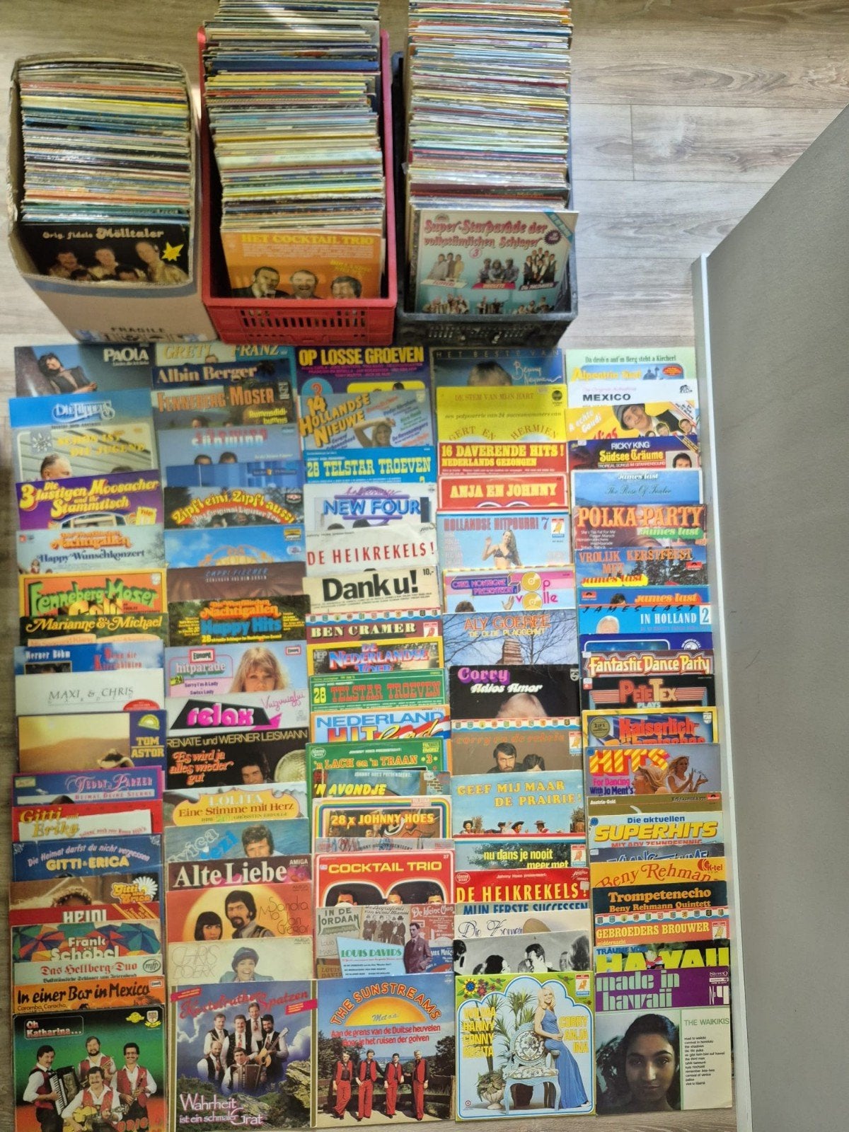 Vinyl Collectie +/-450 LP's - Schlager & Nederlandstalig