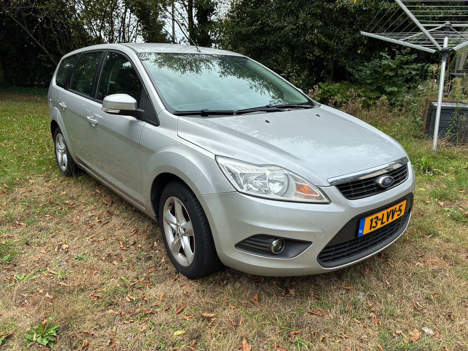 Ford Focus 1.6 16V Comfort 100PK 2010 stationcar, Auto's, 1596 cc, 4 cilinders, 635 kg, Origineel Nederlands