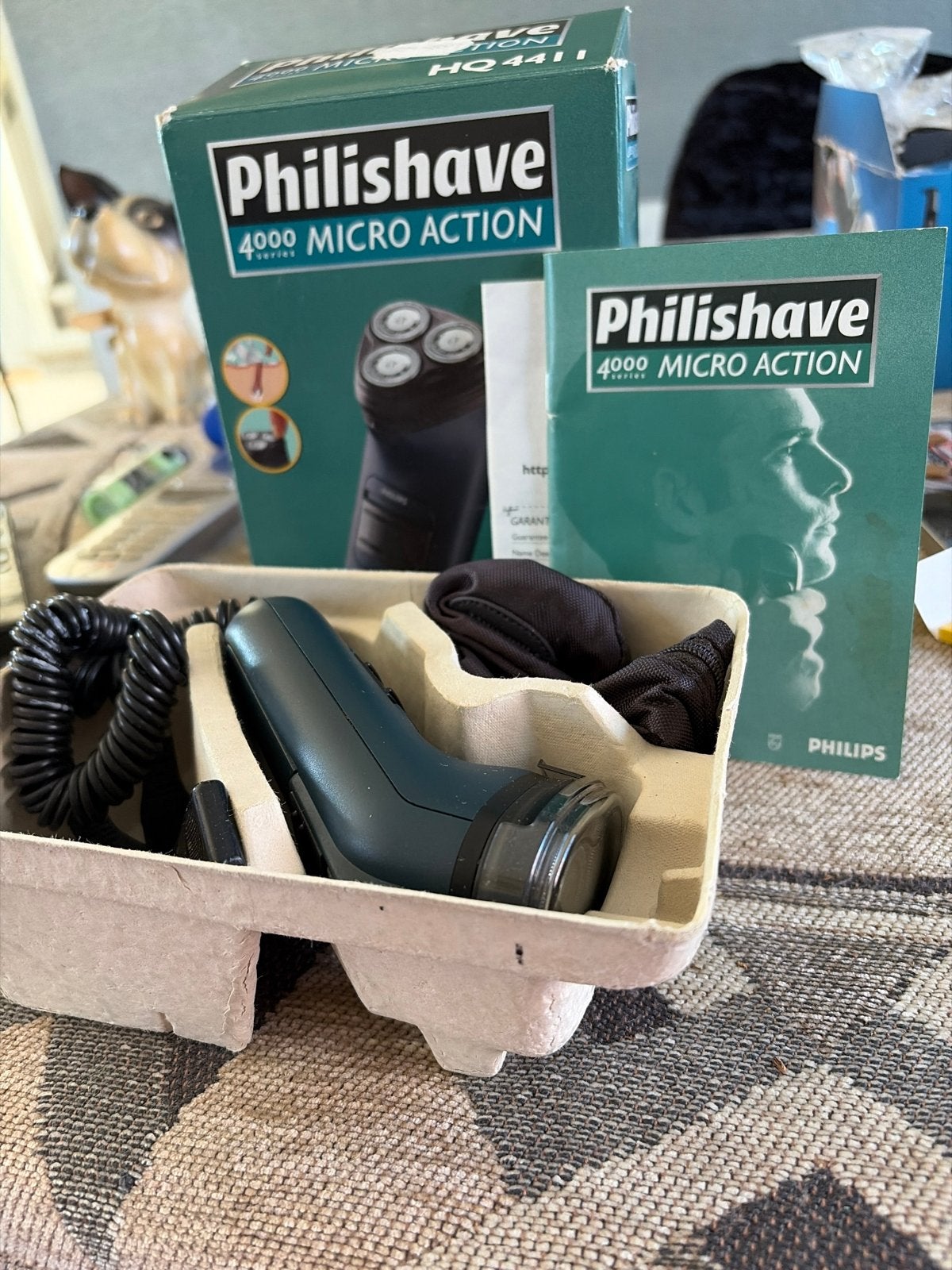 Philips Philishave 4000 Micro Action Scheerapparaat HQ4411, Ophalen, Zo goed als nieuw, Scheren en Epileren