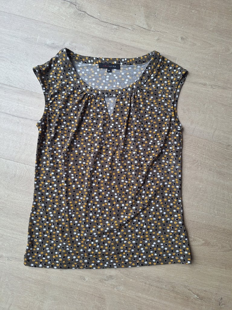 Lola Liza top maat 34 / XS bruin, Kleding | Dames, Bruin, Nieuw, Ophalen of Verzenden, Zonder mouw