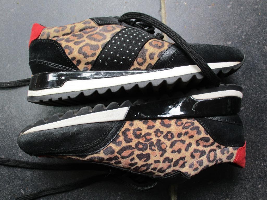 Geox size 38, Kleding | Dames, Schoenen, Geox, Overige kleuren, Verzenden, Sneakers of Gympen