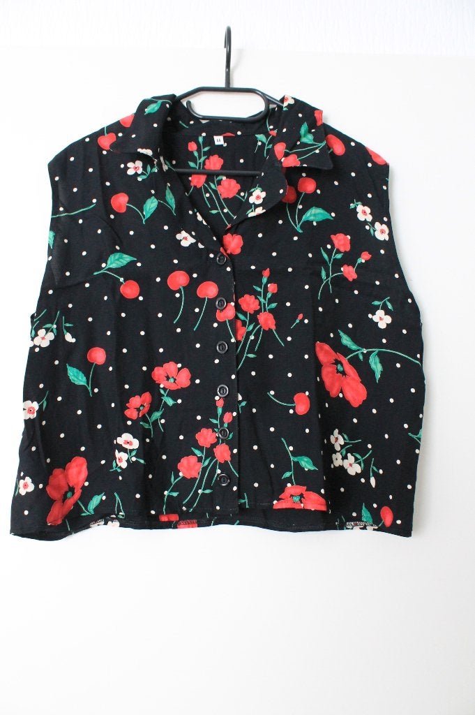 Zwart kort bloesje met bloemen en kersen maat 44, Verzenden, Zwart, Maat 42/44 (L), Onbekend