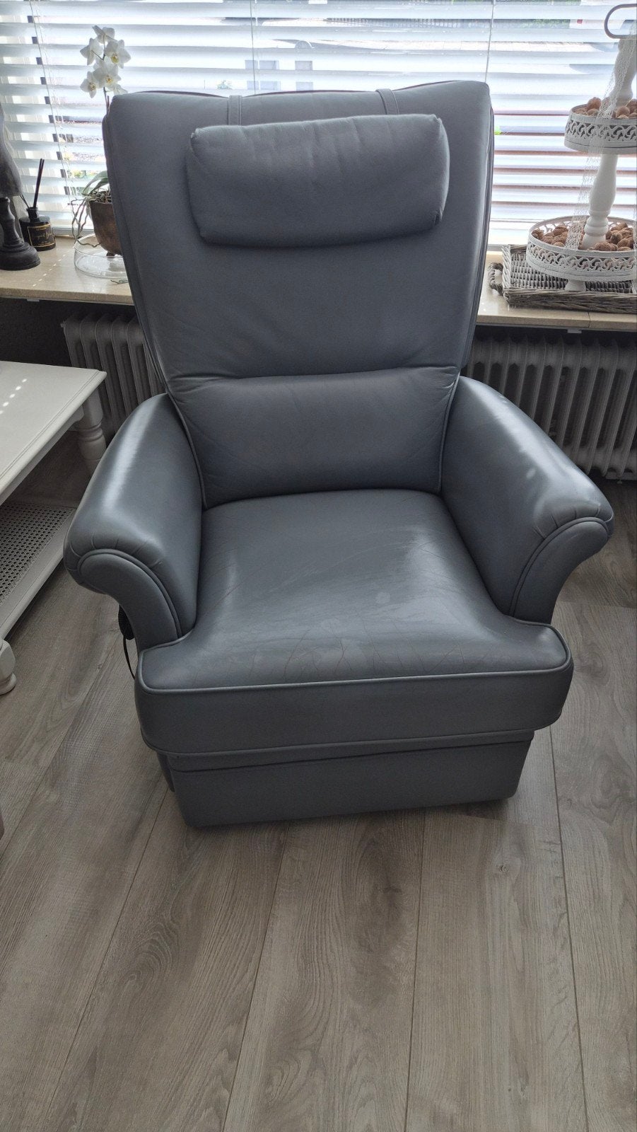 Lederen  relax  stoel, Ophalen, Gebruikt, 50 tot 75 cm