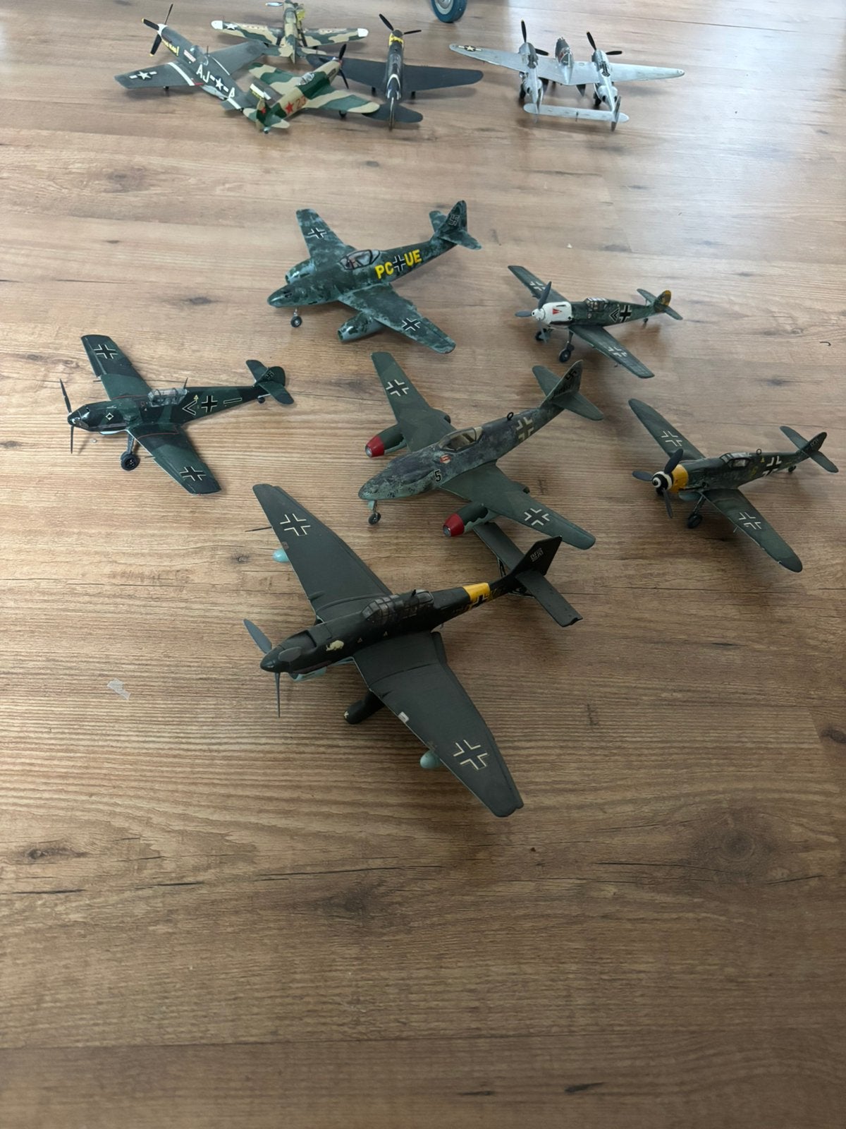 Partij 1/48 Duitse grote vliegtuigen WW2 gebouwd schaalmodel, Gebruikt, Revell, Ophalen of Verzenden, Groter dan 1:72