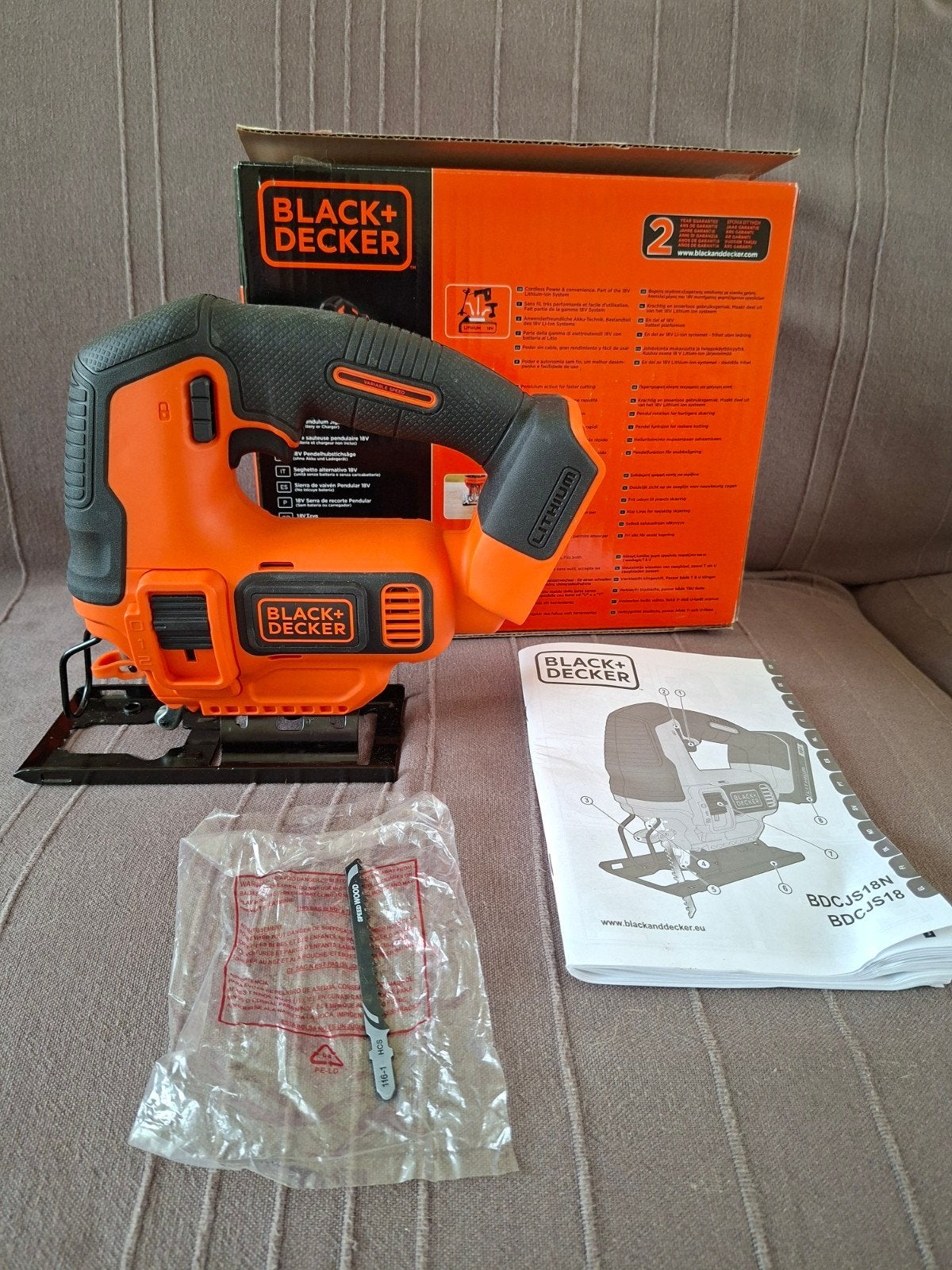Nieuwe Pendeldecoupeerzaag 18 V, snoerloos, Black+Decker, Decoupeerzaag, Nieuw, Ophalen of Verzenden, Black & Decker