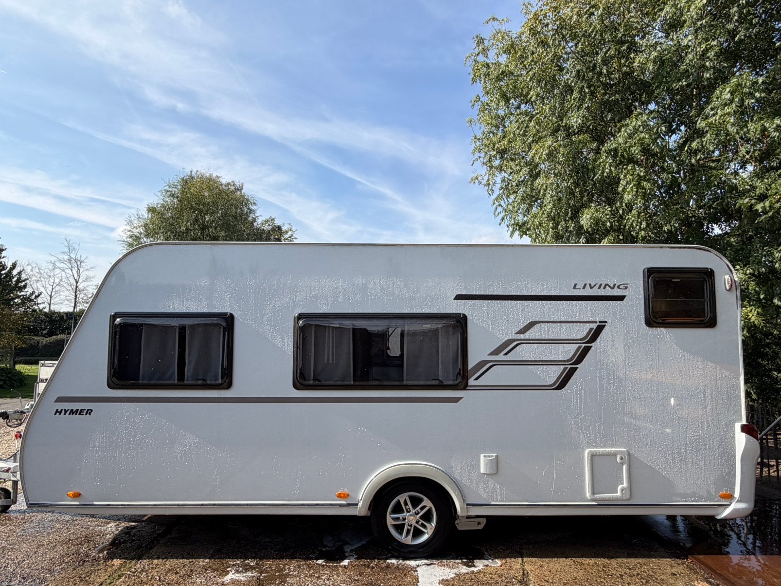 Eriba Living 525 | 2019 stapelbed, mover, luifel ATC enz, Dwarsbed, Bedrijf, Treinzit, Voortentlamp
