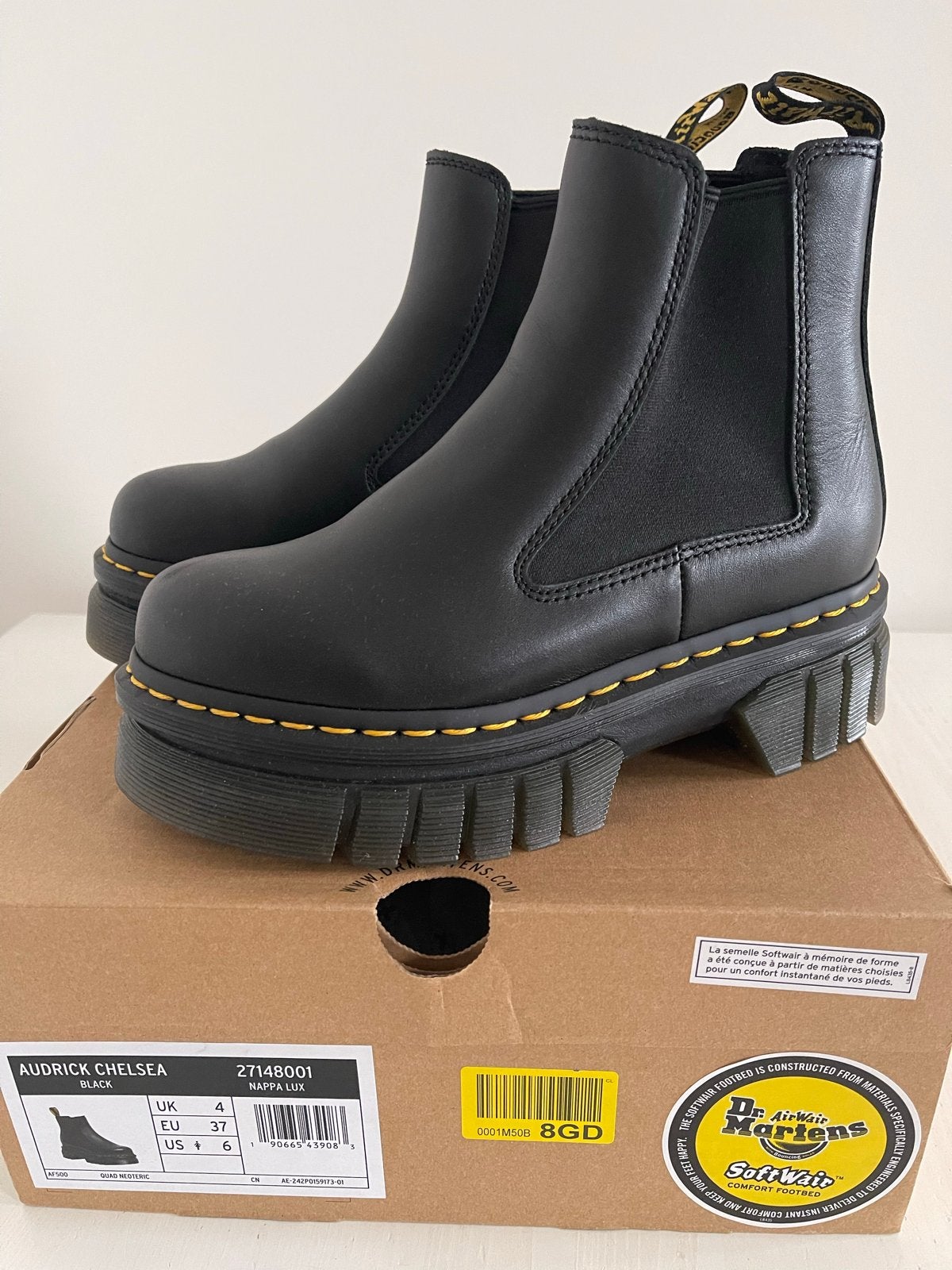 Dr. Martens Audrick Chelsea Boots Zwart - Maat 37, Ophalen of Verzenden, Zo goed als nieuw, Zwart, Lage of Enkellaarzen