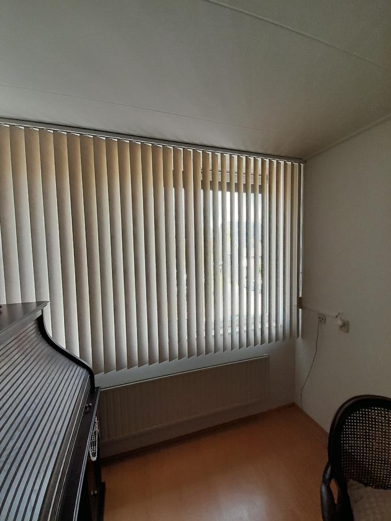 Lamellen, Ophalen, Gebruikt, 150 tot 200 cm, Crème