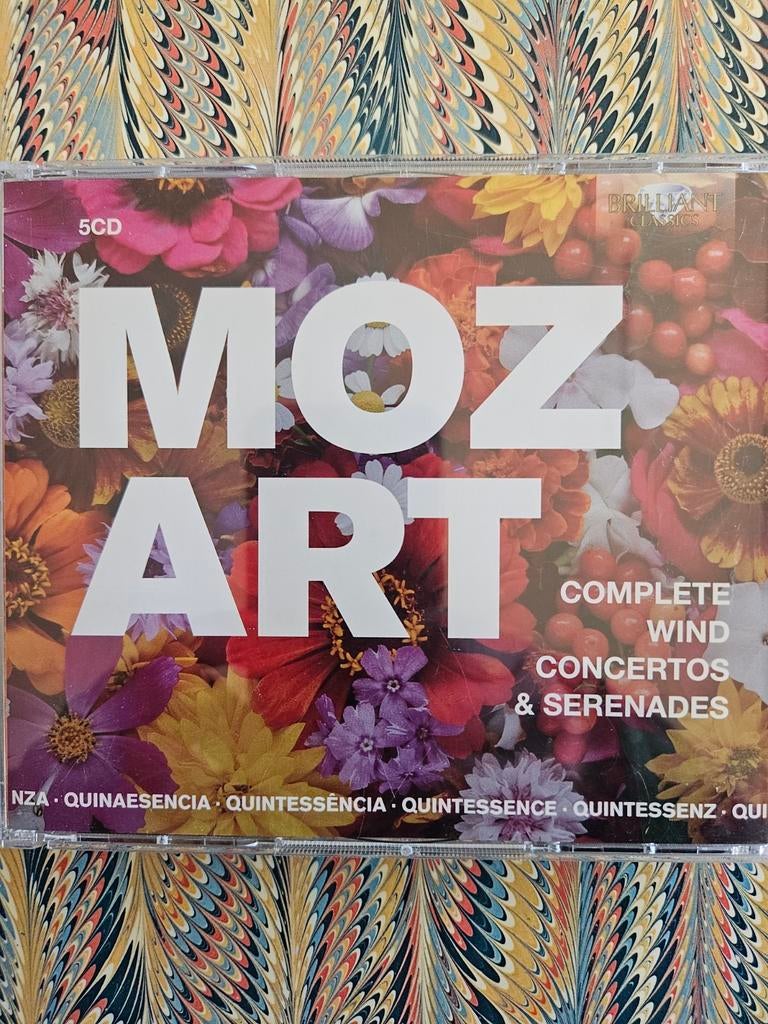 Mozart: Complete Wind Concertos & Serenades (5CD Boxset), Ophalen of Verzenden, Classicisme, Zo goed als nieuw, Orkest of Ballet