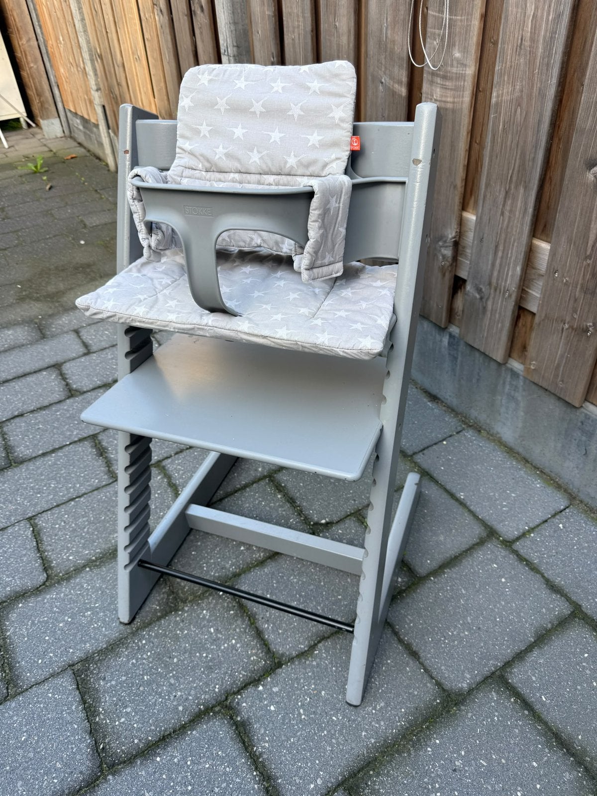 Stokke tripp trapp storm grey babyset kussen triptrap grijs, Ophalen, Gebruikt, Meegroeistoel, Aanschuifbaar
