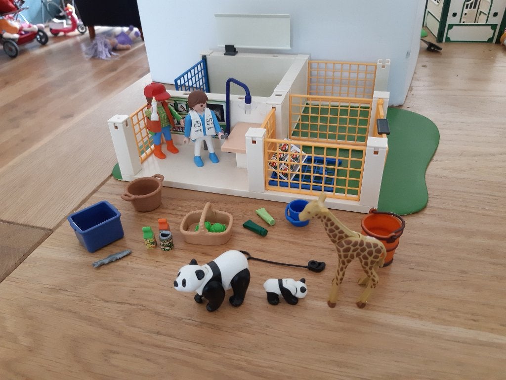 Playmobil verzorgings station (4009) aangeboden, Kinderen en Baby's, Speelgoed | Playmobil, Ophalen, Complete set, Overige typen