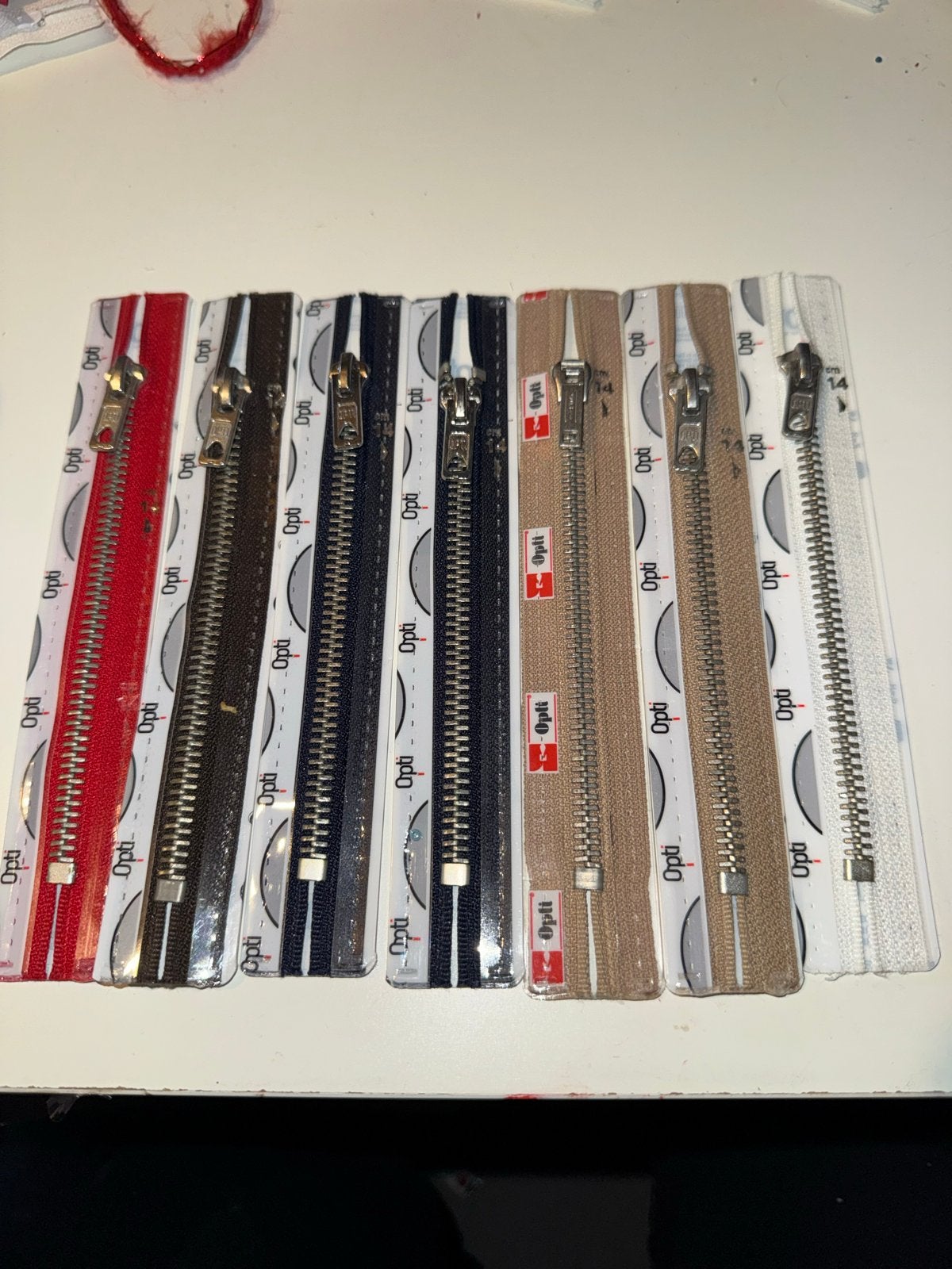 7 Opti ijzeren ritsen 14 cm in diverse kleuren, Ophalen of Verzenden, Nieuw, Rits of Sluiting