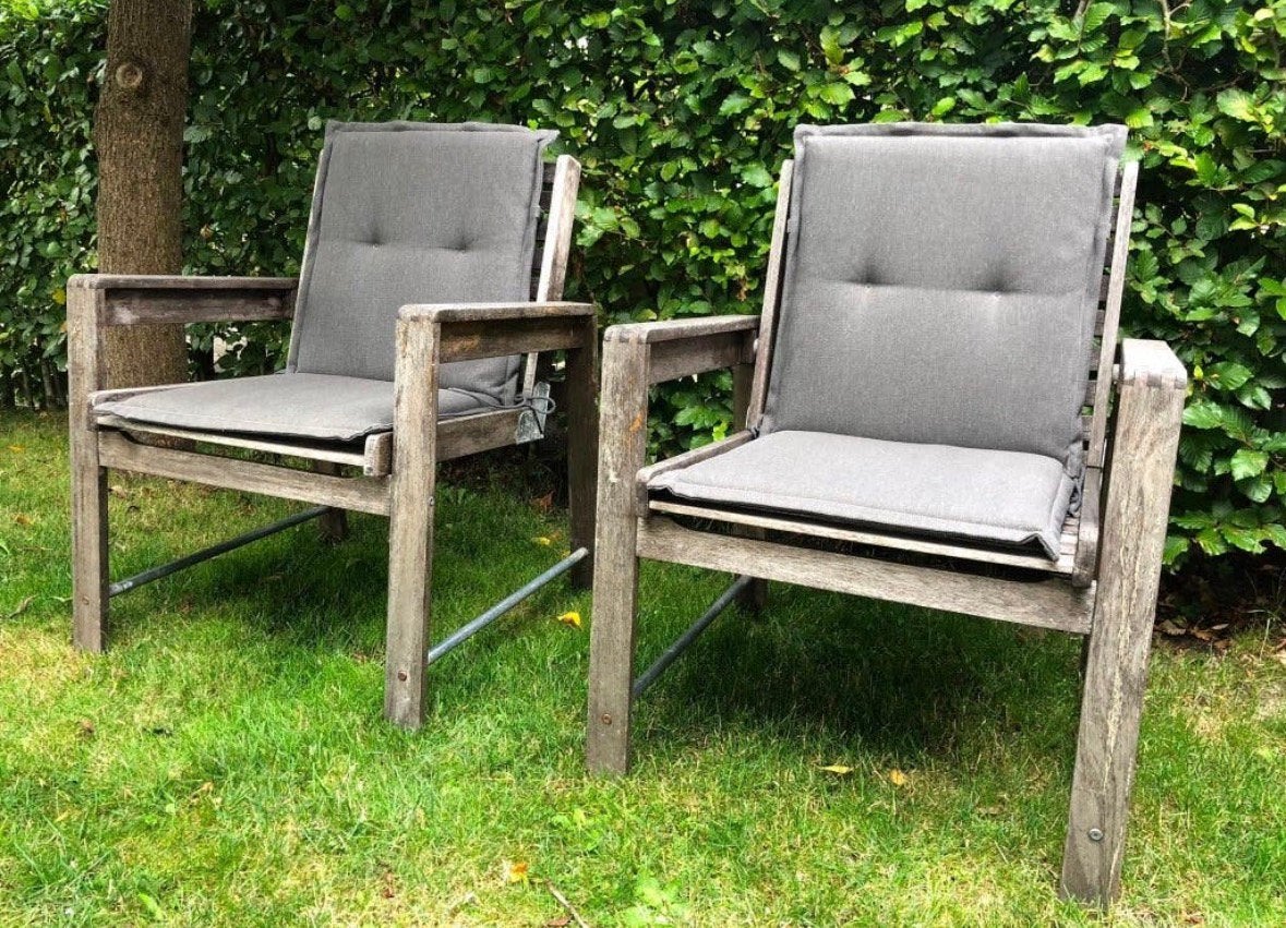 Gratis af te halen 2 stoelen met kussens, Tuin en Terras, Ophalen, Zo goed als nieuw, Hout