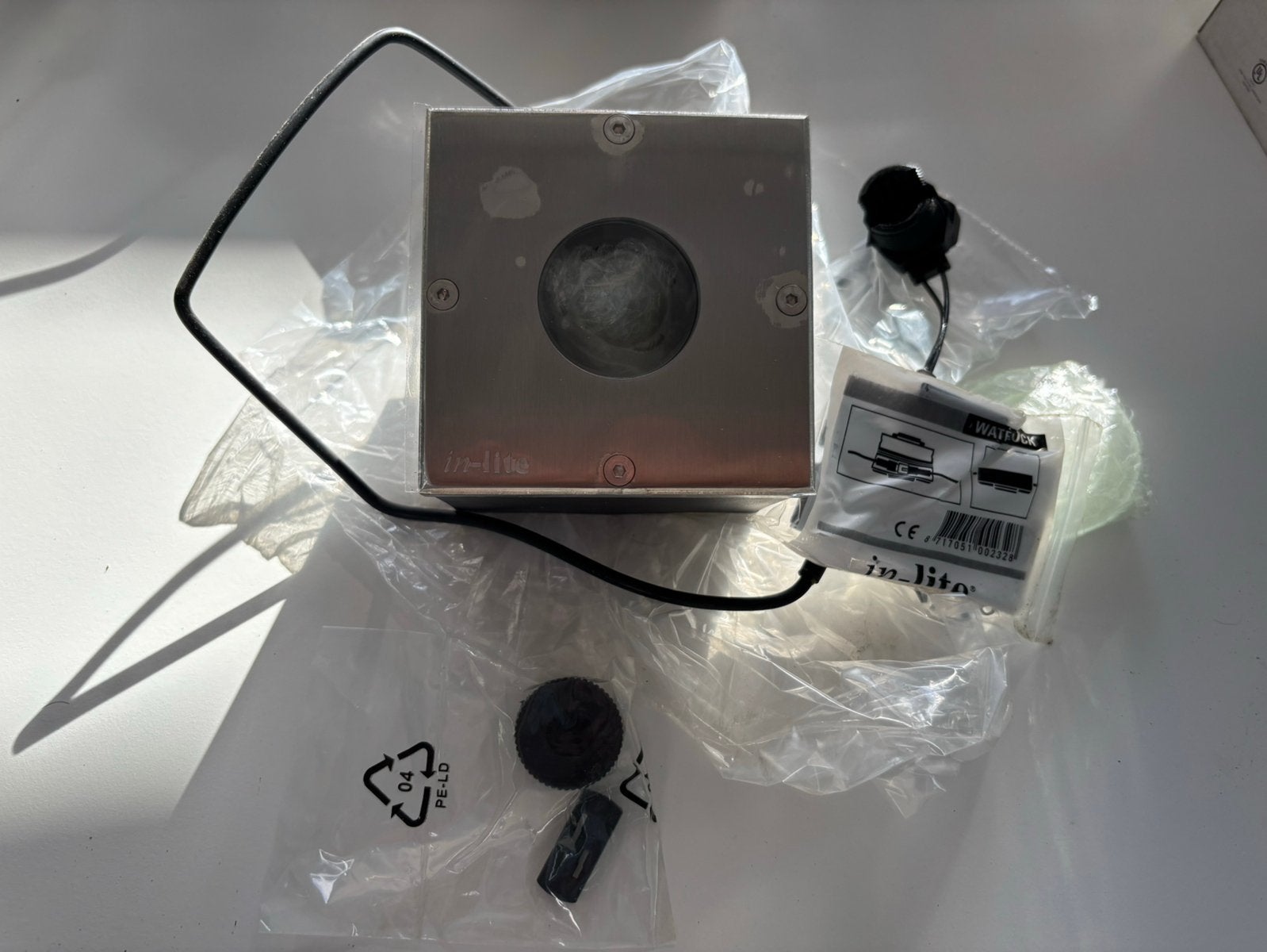 In-lite FLH 001 spot 75% korting 4 stuks!, Minder dan 50 watt, Nieuw, Ophalen of Verzenden, Netvoeding