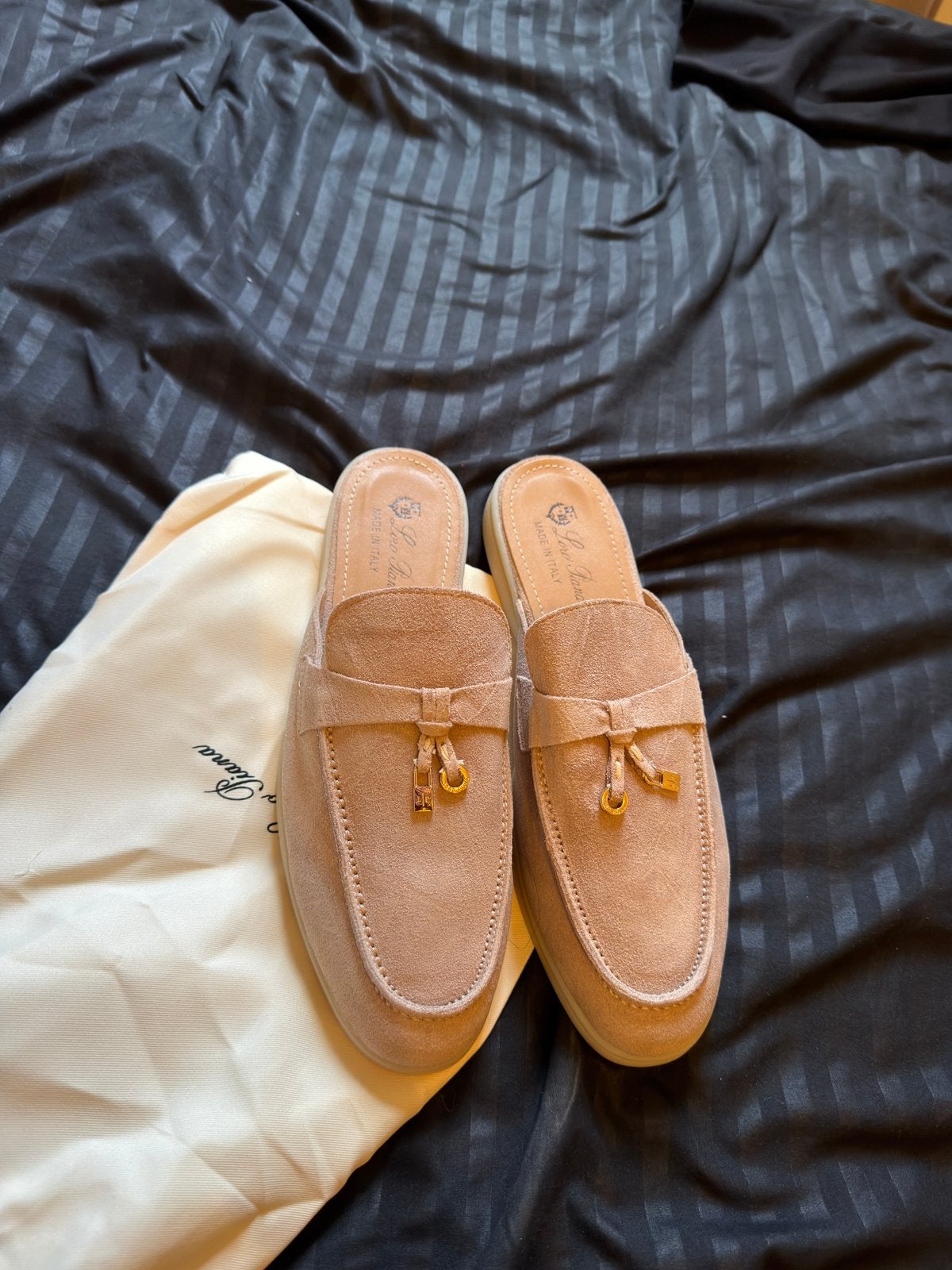 Loro piana loafers, Kleding | Dames, Ophalen of Verzenden, Nieuw, Zwart, Instappers
