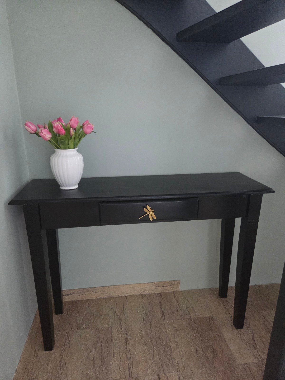Te koop hal tafel, Ophalen