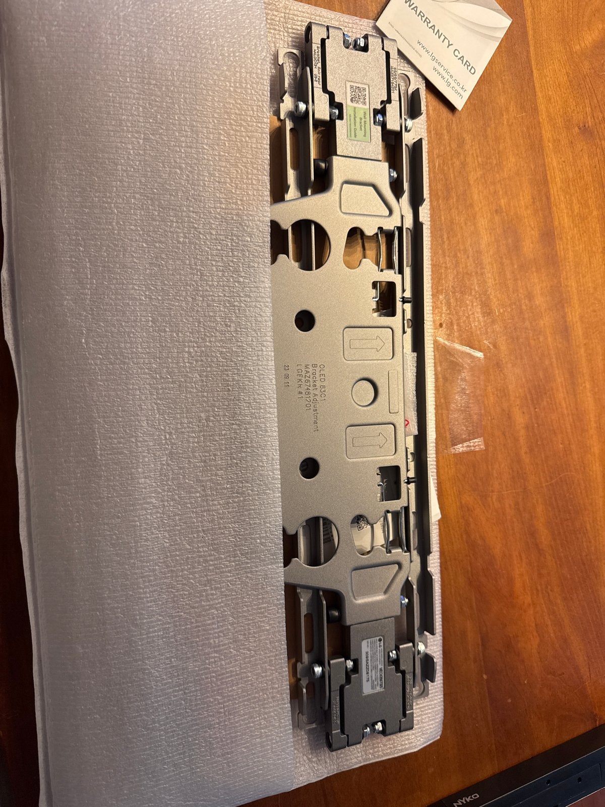 LG OLED 65" Bracket Adjustment - Nieuw in verpakking, Ophalen of Verzenden, Nieuw