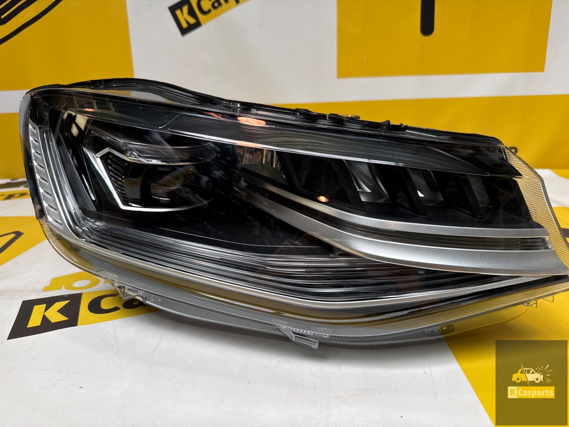VW CADDY 2K7 2K8 FULL LED KOPLAMP RECHTS 2K8941036A ORGINEEL