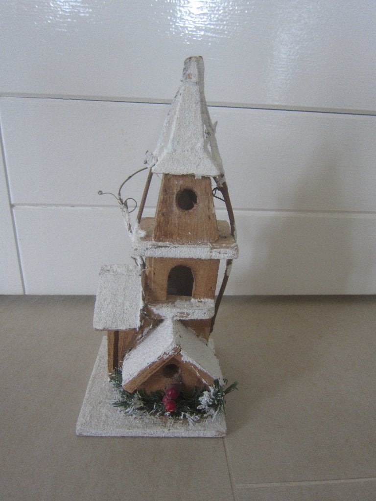 kerstdorp huisje KERK  geheel van hout, Ophalen of Verzenden, Zo goed als nieuw