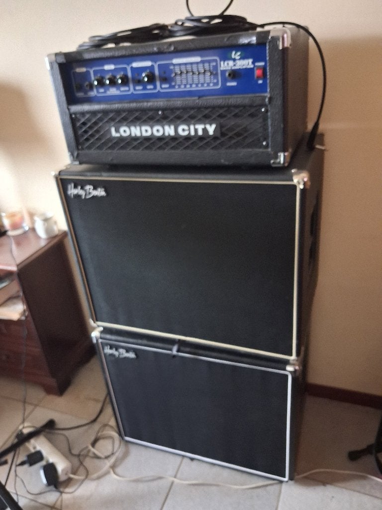 London city LCB300T basversterker, Ophalen of Verzenden, Gebruikt, Elektrische basgitaar