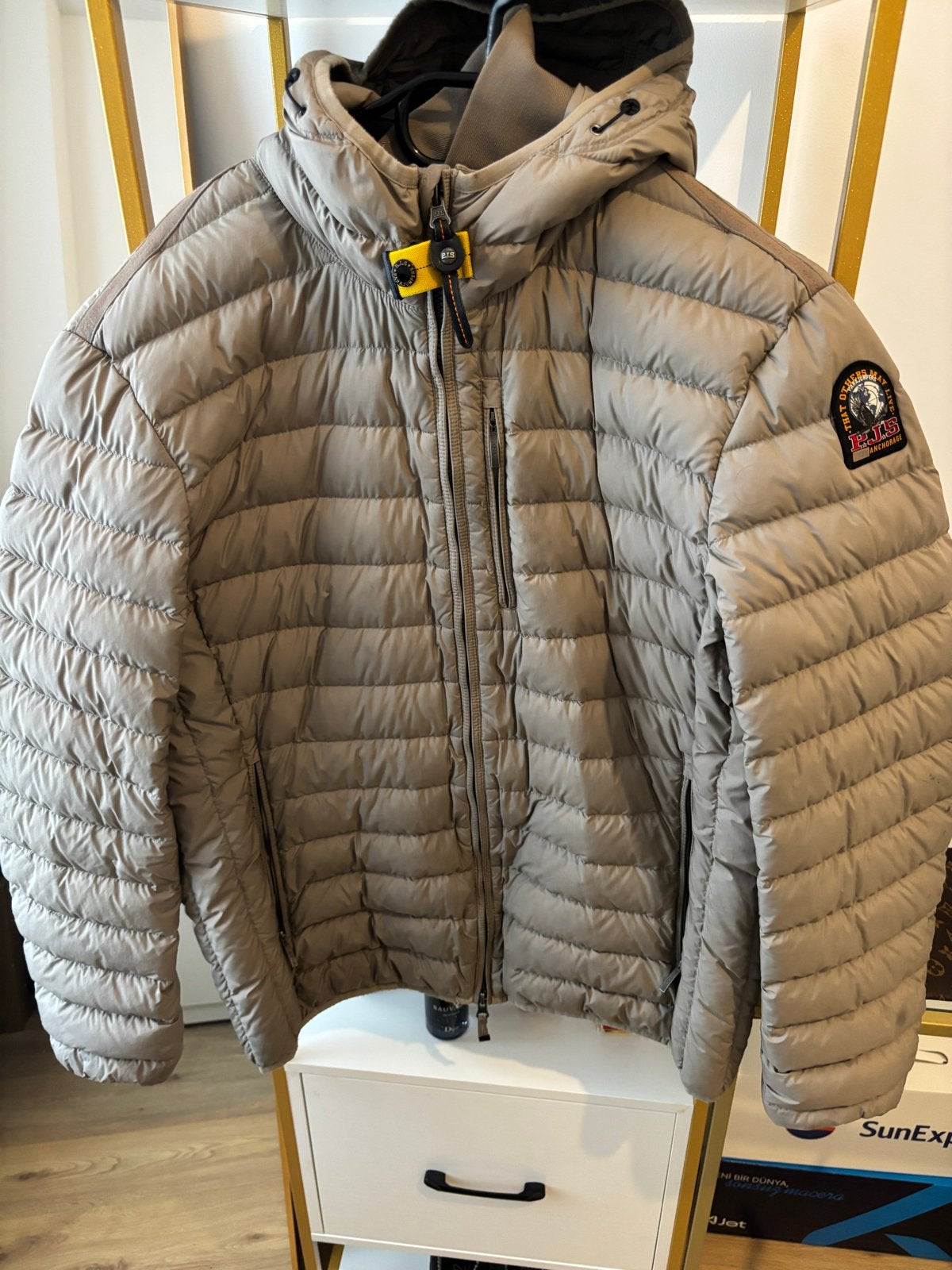 Parajumpers Super Lightweight Jas XXL, Kleding | Heren, Jassen | Winter, Verzenden, Zo goed als nieuw, Overige maten, Beige