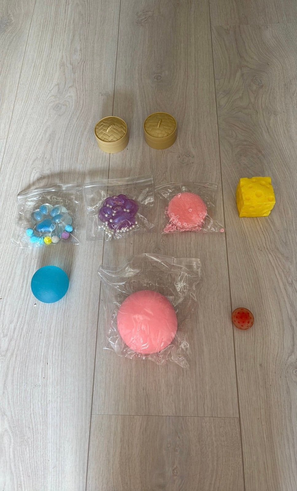 Verschillende viral squishy’s, Ophalen, Zo goed als nieuw