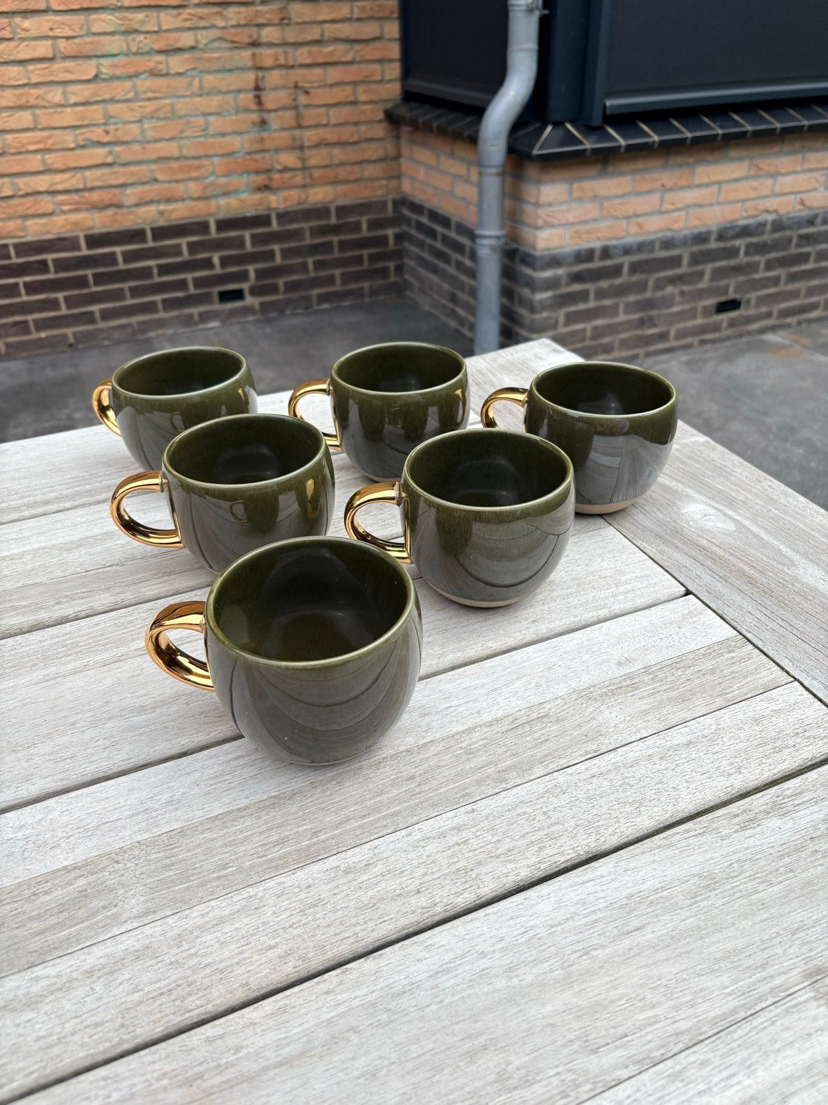 Mooie Urban Nature Culture mokken met gouden oor, Huis en Inrichting, Keuken | Servies, Ophalen, Keramiek, Zo goed als nieuw, Overige stijlen