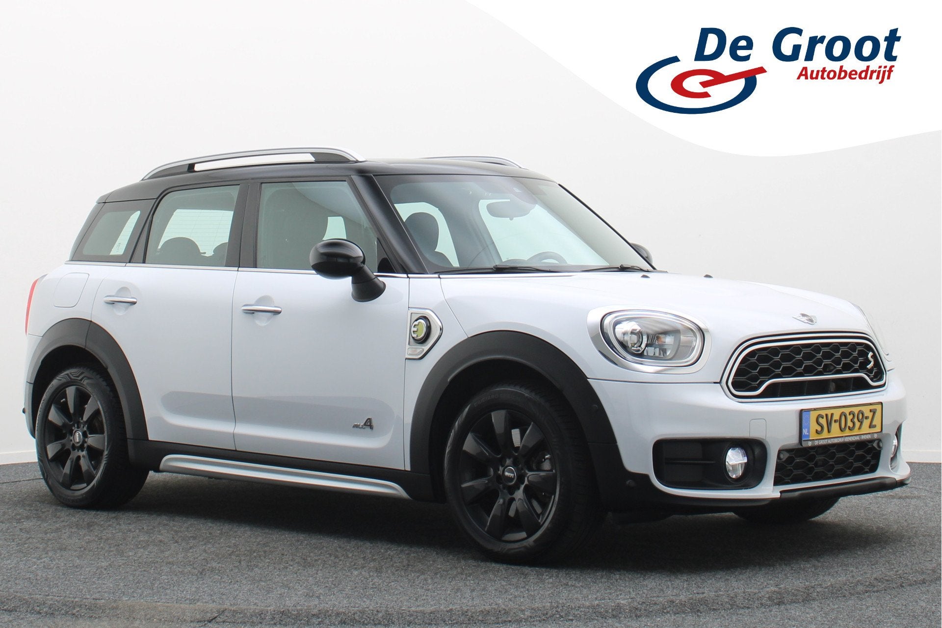 MINI Countryman 1.5 Cooper S E ALL4 Plug-in Hybrid JCW-Pakke, Automaat, Stof, Gebruikt, 7 kWh