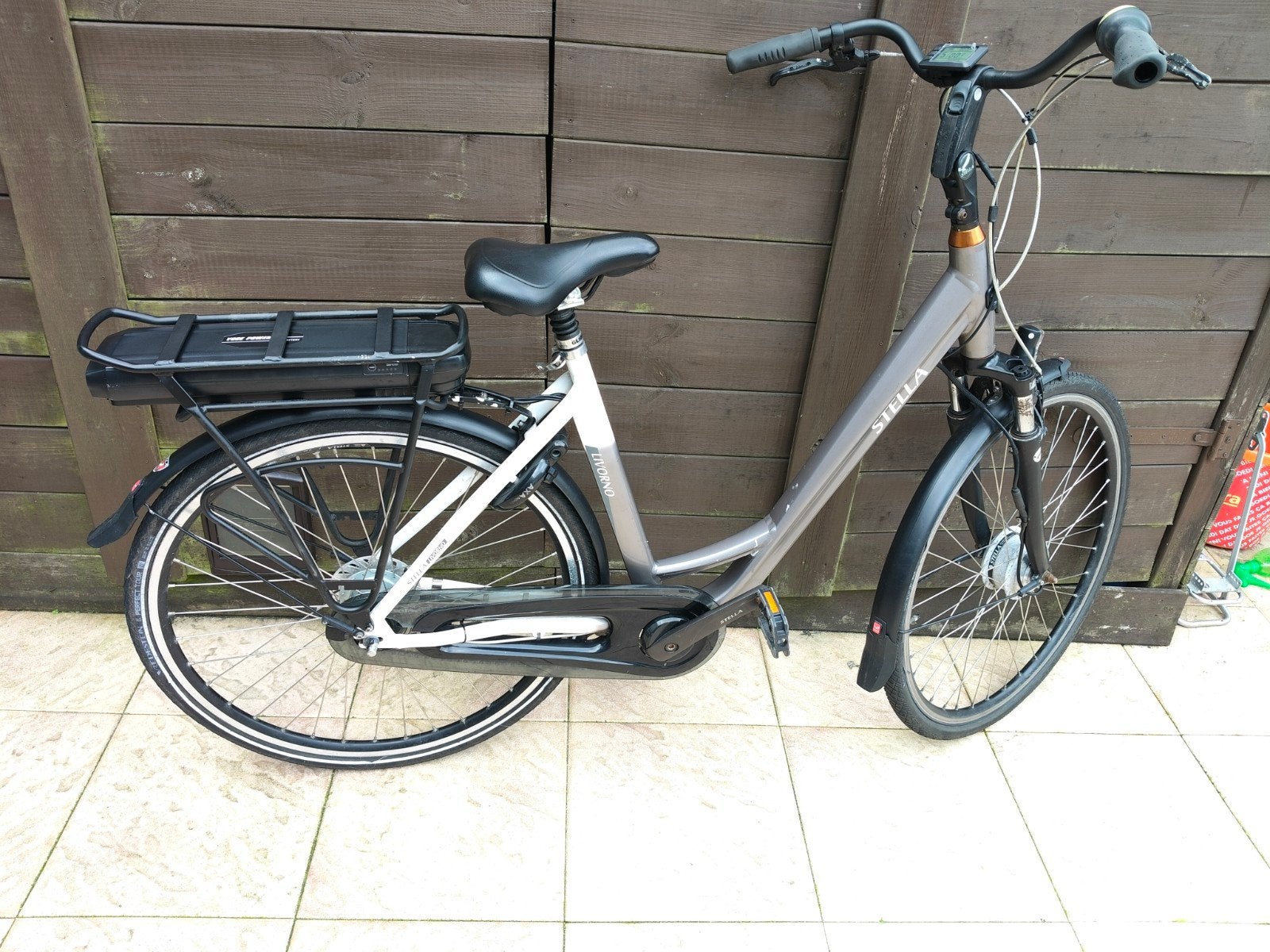 Stella Livorno elektrische fiets ., Gebruikt, 51 tot 55 cm, 50 km per accu of meer, Ophalen