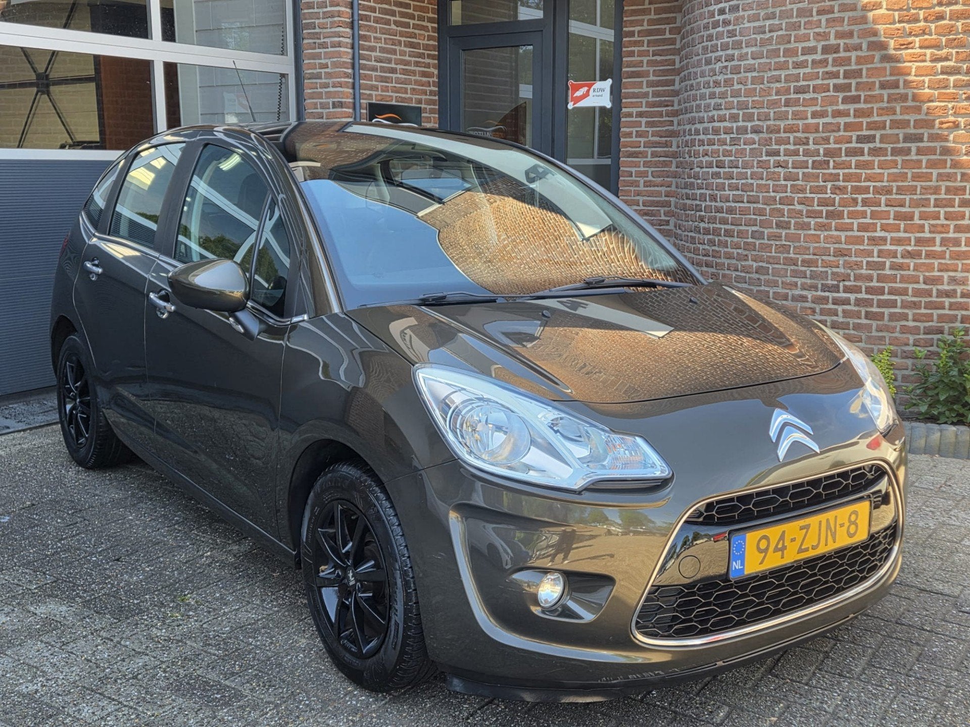 Citroen C3 1.2 VTi Coll. Light | Airco | Cruise | Apk | Trek, Auto's, Voorwielaandrijving, Euro 5, 1199 cc, Bruin
