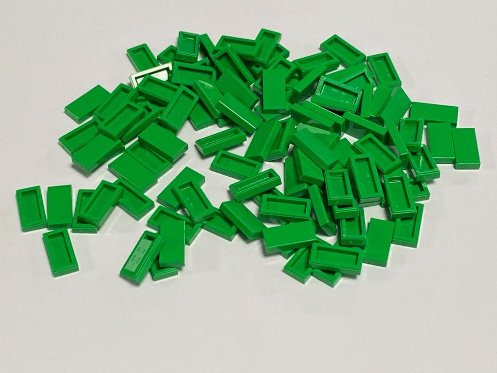 Partij nieuwe 100x 1x2 Lego tegels in diverse kleuren, Overige thema's, Lego, Nieuw, Ophalen of Verzenden