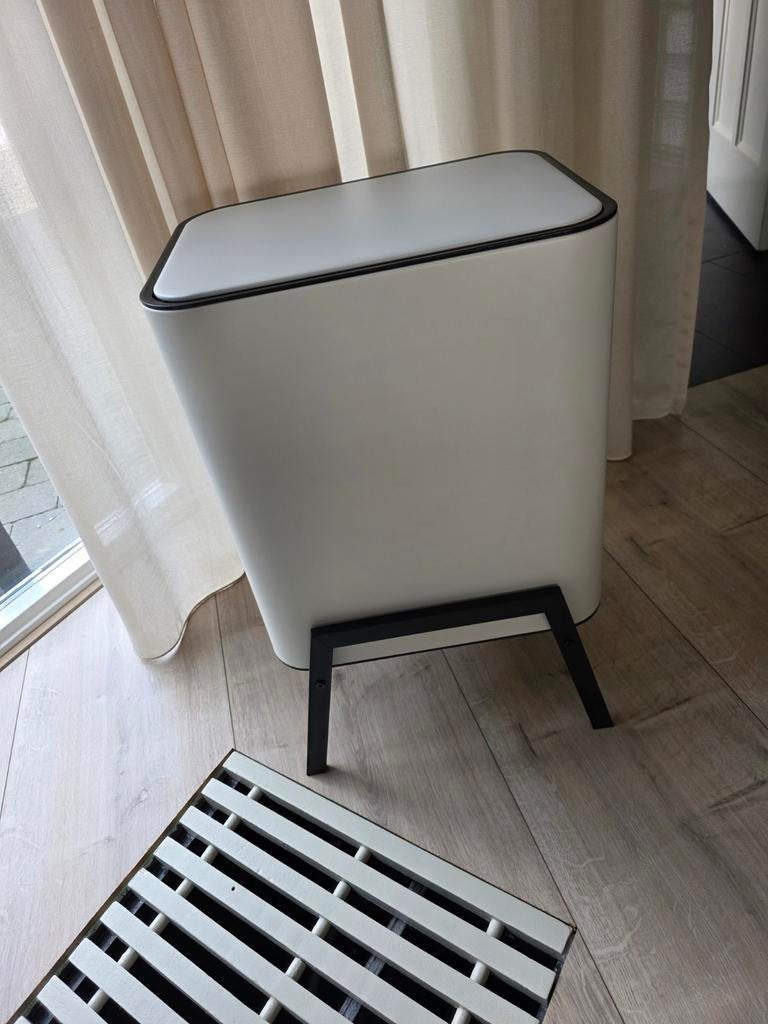 DUO prullenbak 25 Liter Beige off white  touch bin KWANTUM, Ophalen, Nieuw, Minder dan 50 cm