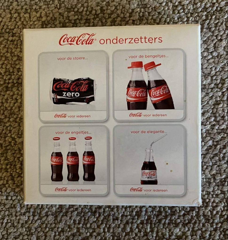 Vier Coca Cola onderzetters, Verzamelen, Merken en Reclamevoorwerpen, Ophalen of Verzenden, Nieuw, Gebruiksvoorwerp