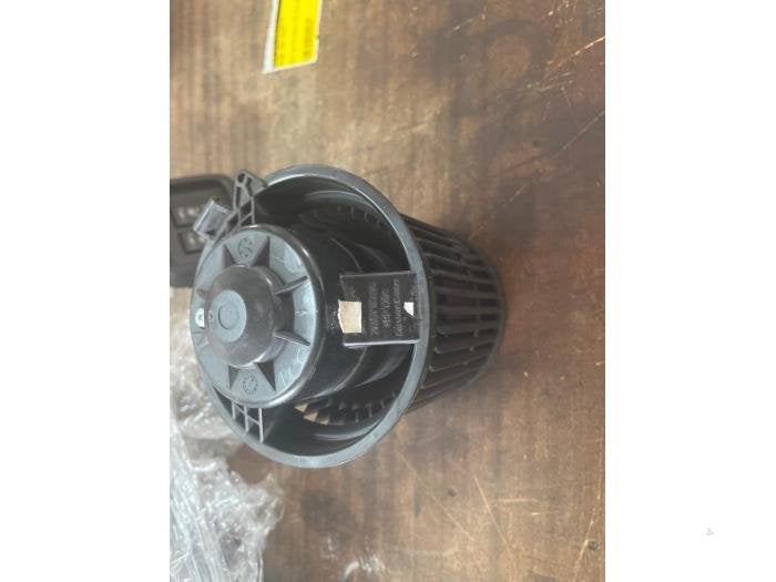 Kachel Ventilatiemotor van een Nissan Juke, Gebruikt, -, -, -