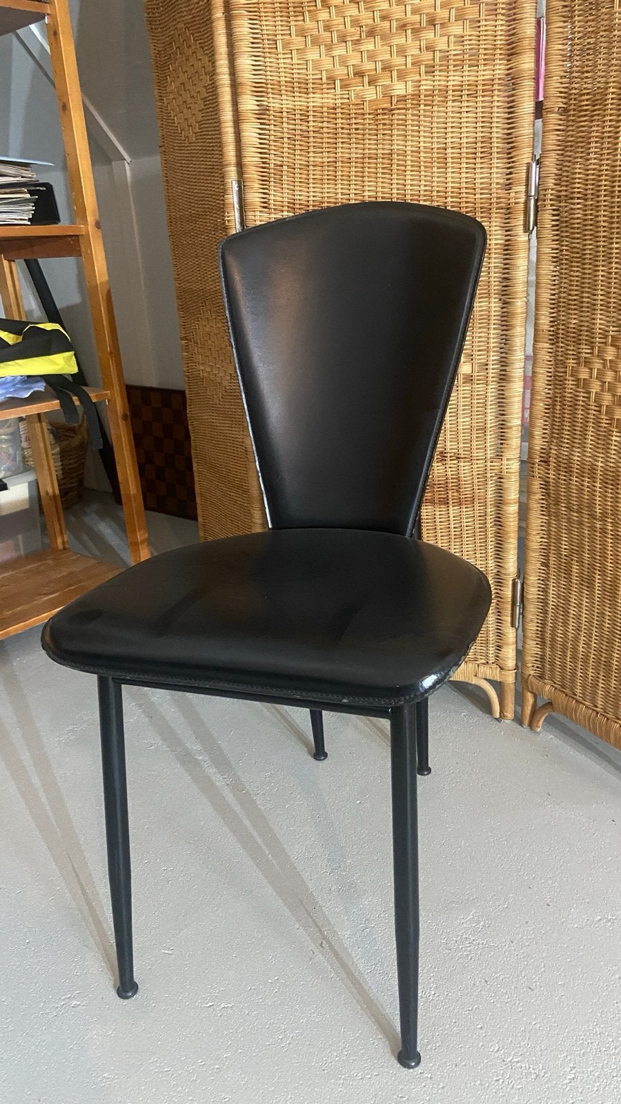 8 Zwarte Lederen Italiaanse Eetkamerstoelen, Huis en Inrichting, Stoelen, Ophalen, Gebruikt, Zwart, Leer