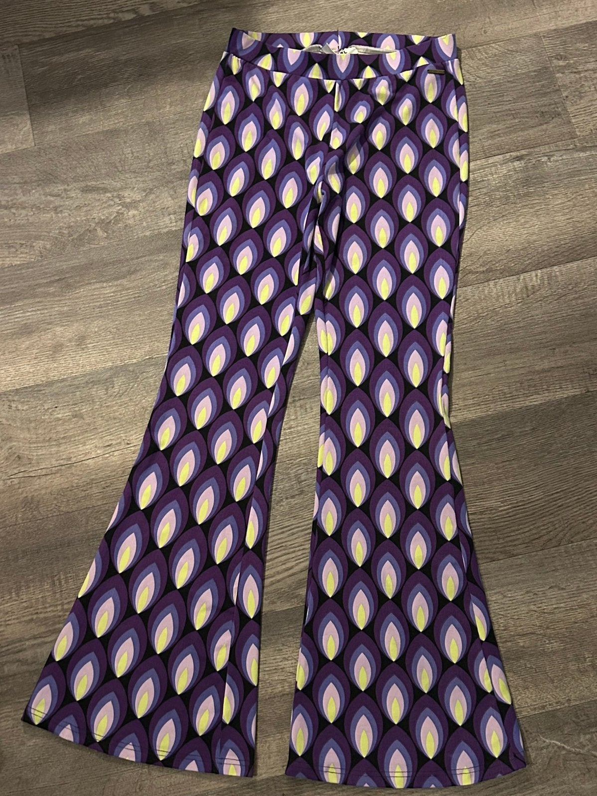 Colourful Rebel flared pants paars/geel, maat L, Paars, Maat 42/44 (L), Nieuw, Ophalen of Verzenden