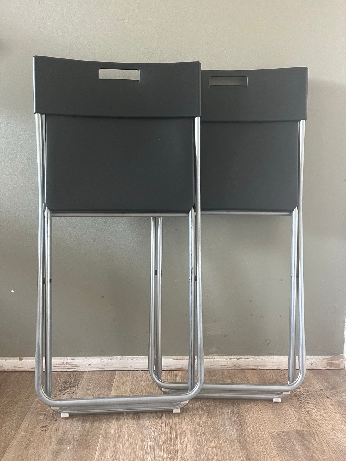 2IKEA GUNDE Klapstoel - Zwart/Grijs, Ophalen, Kunststof, Gebruikt, Twee