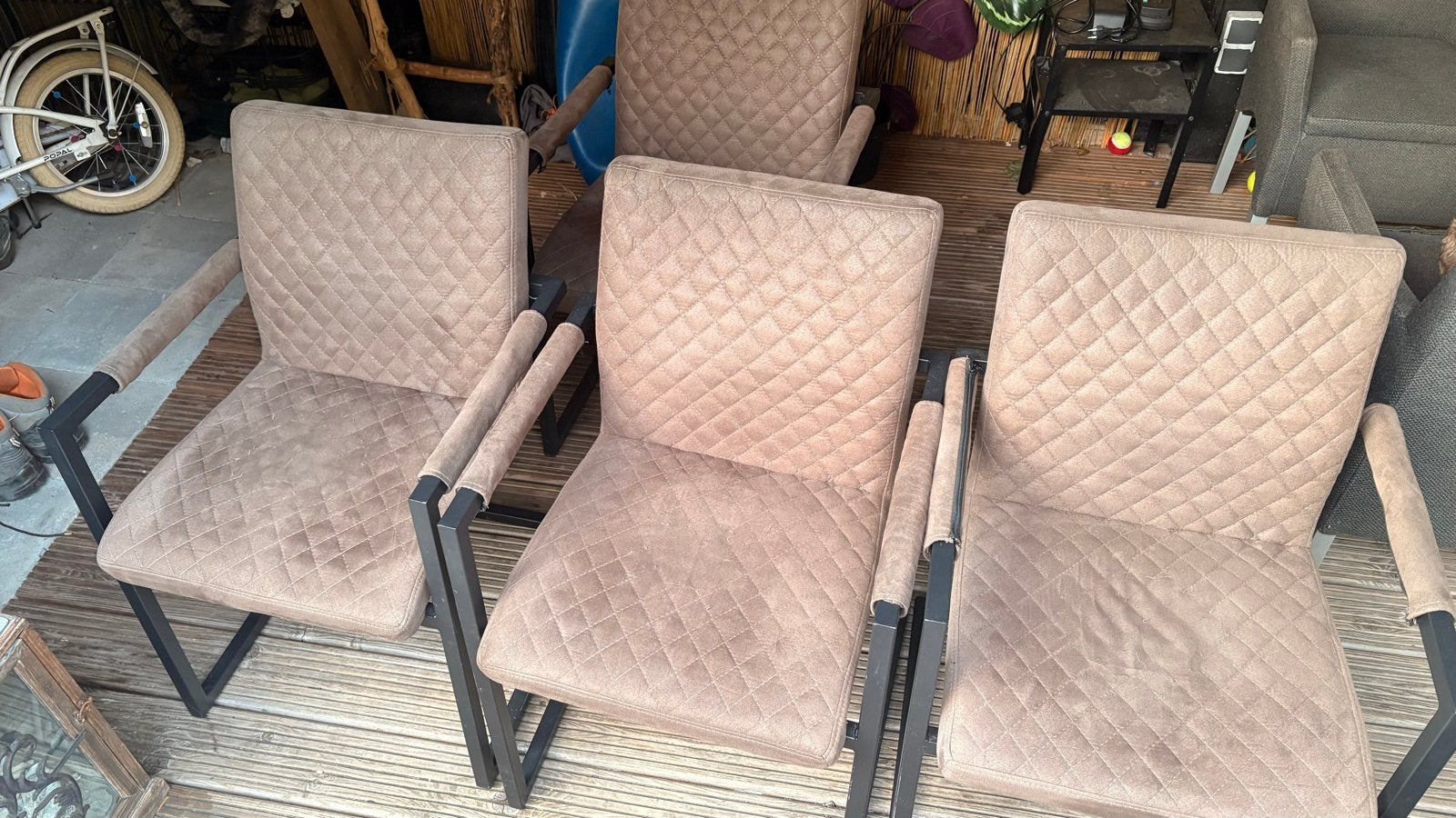 Set van 4 comfortabele eetkamerstoelen - Taupe, Huis en Inrichting, Stoelen, Gebruikt, Overige kleuren, Ophalen of Verzenden, Vier