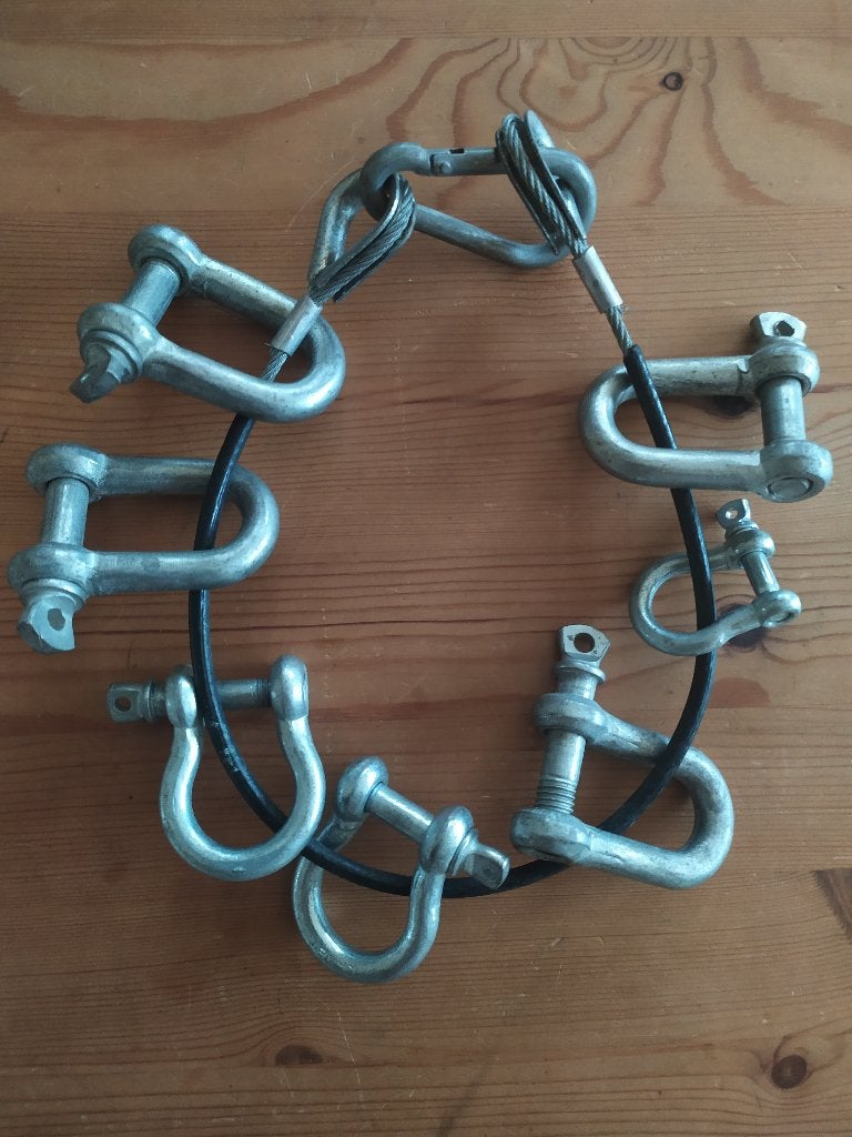 4 d-sluitingen, 3 harpsluitingen, 1 karabijnhaak, Sport en Fitness, Klimsport, Ophalen of Verzenden, Klimsportschoenen