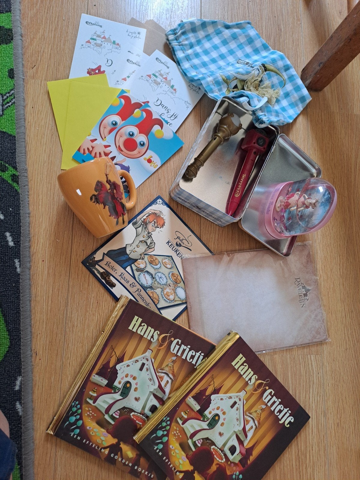 Efteling verzamelpakket: boeken, mok, pennen en meer, Verzamelen, Efteling, Ophalen of Verzenden