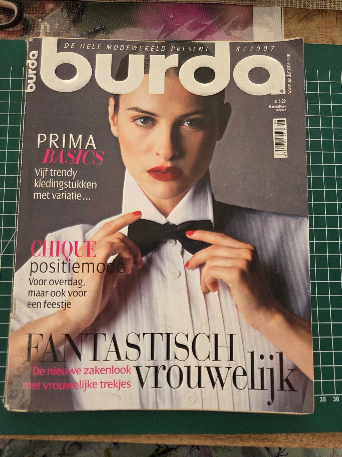 Burda Mode Tijdschrift 8/2007 - Prima Basics & Chique Mode, Overige typen, Vrouw, Nieuw, Burda