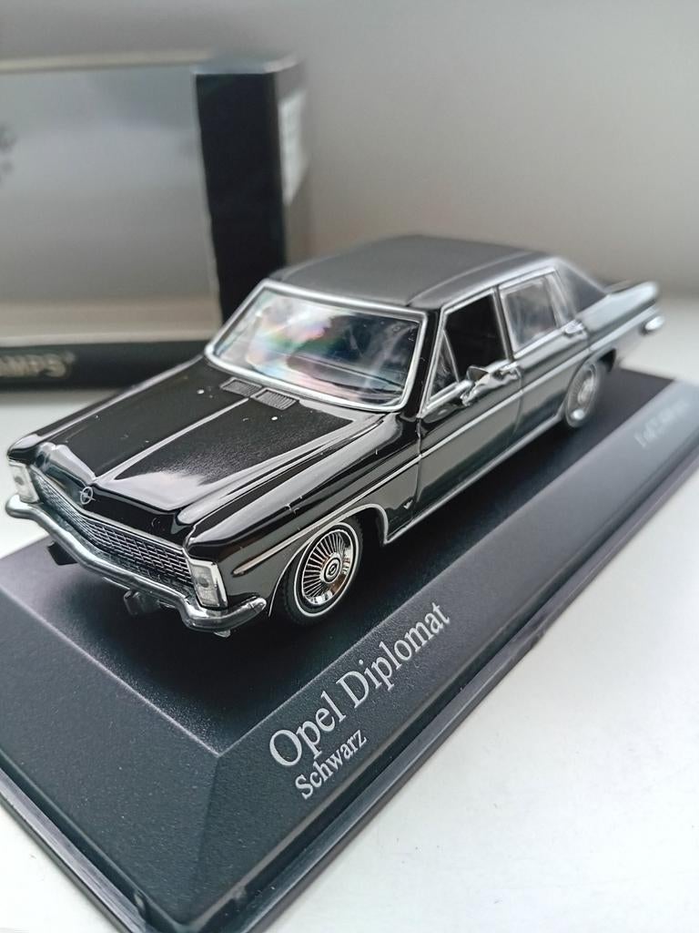 Minichamps Opel Diplomat B, Hobby en Vrije tijd, Ophalen of Verzenden, Zo goed als nieuw, Auto, MiniChamps