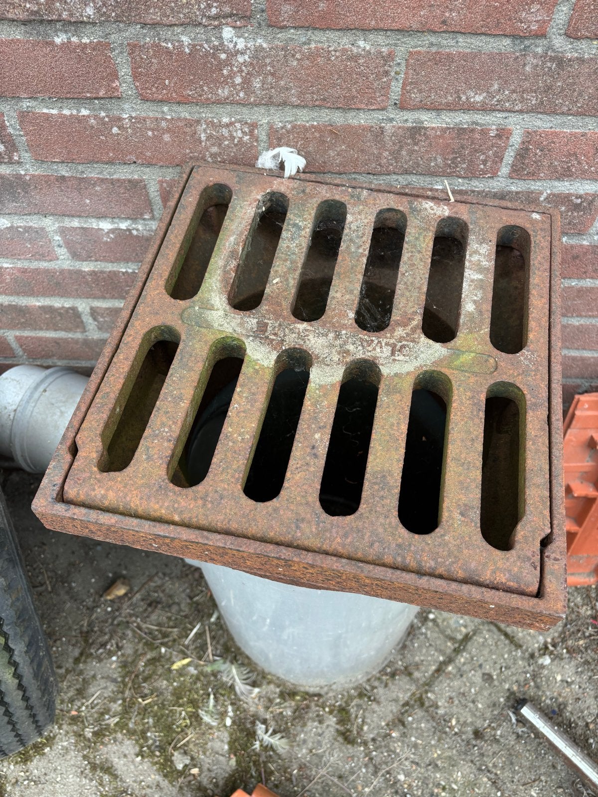 Straatkolk te koop, Doe-het-zelf en Verbouw, Buizen en Afvoer, Ophalen, Afvoer, Gebruikt, Pvc